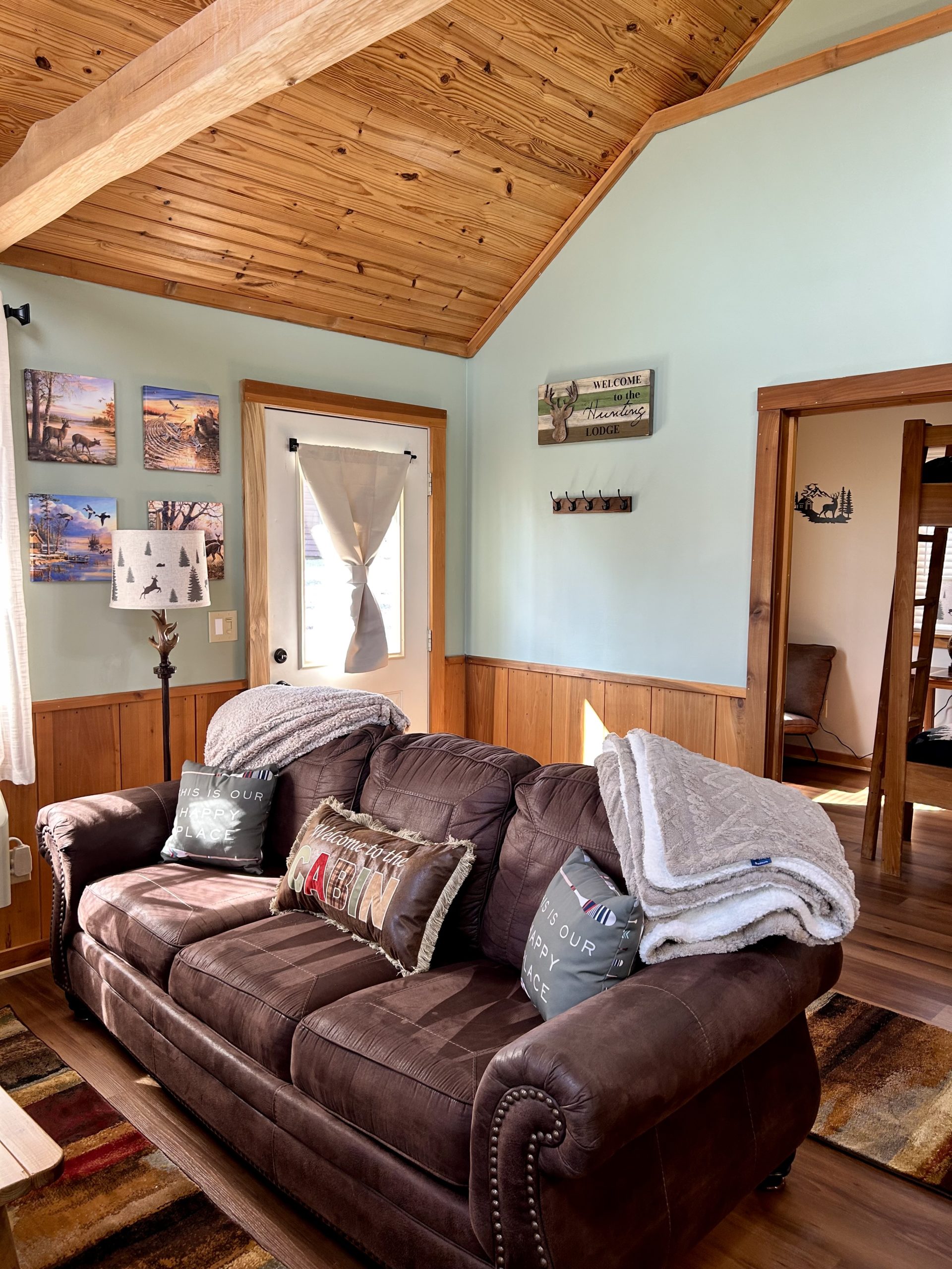"Wilderness Retreat" Cabin 1-Main Living Room Area